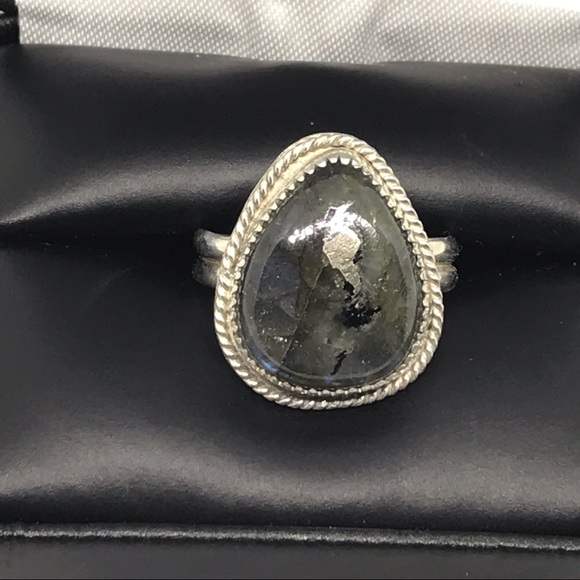 Sterling silver labradorite ring 8.5 - Picture 2 of 4